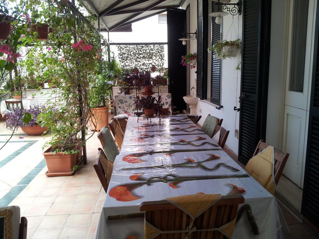 Bed and Breakfast La Terrazza à Lecce Extérieur photo