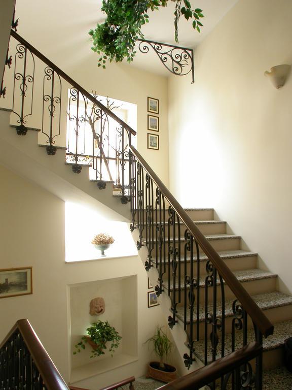 Bed and Breakfast La Terrazza à Lecce Extérieur photo