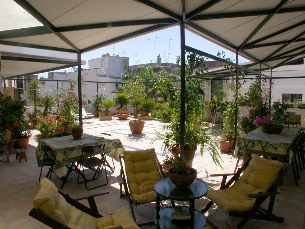 Bed and Breakfast La Terrazza à Lecce Extérieur photo