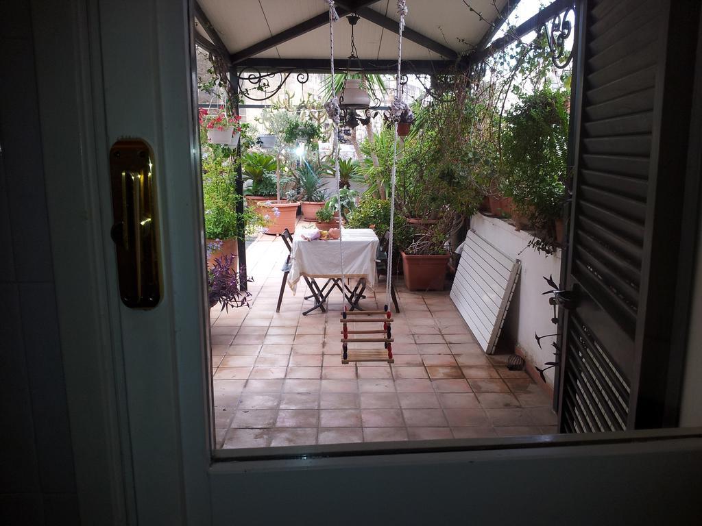 Bed and Breakfast La Terrazza à Lecce Chambre photo